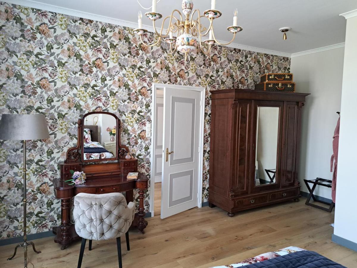 De Jonge Barones Bed and Breakfast Beetsterzwaag Exteriör bild
